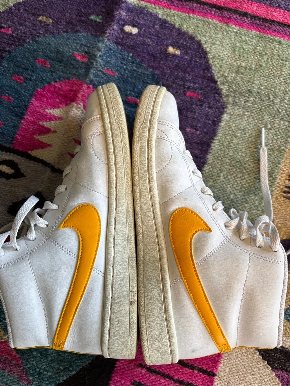 Nike court royale